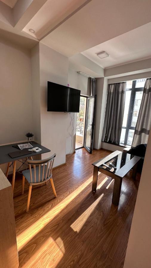 Sunny Apartment ดีลีจาน ภายนอก รูปภาพ